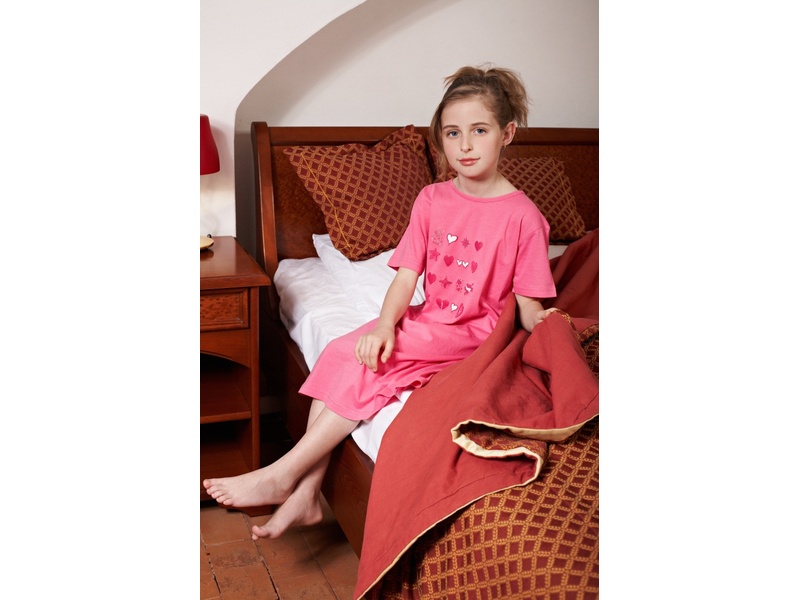 Dívčí noční košile